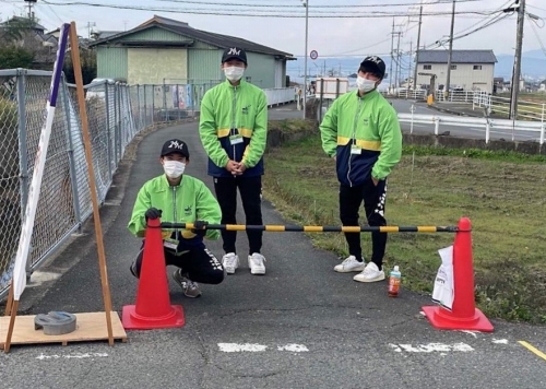 例年ボランティアを行っているサッカー部